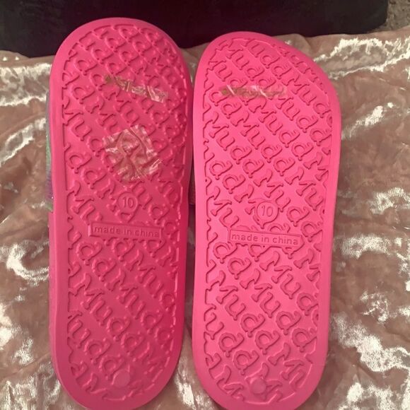 MUDd Pink Rainbow 🌈 Slides - Picture 6 of 6